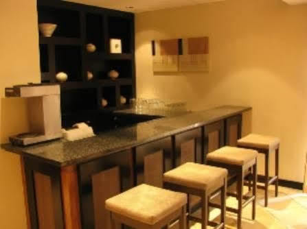 River City Inn Апингтон Экстерьер фото