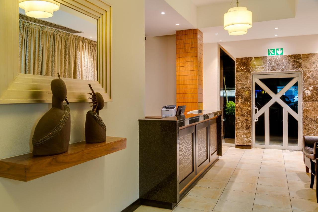 River City Inn Апингтон Экстерьер фото